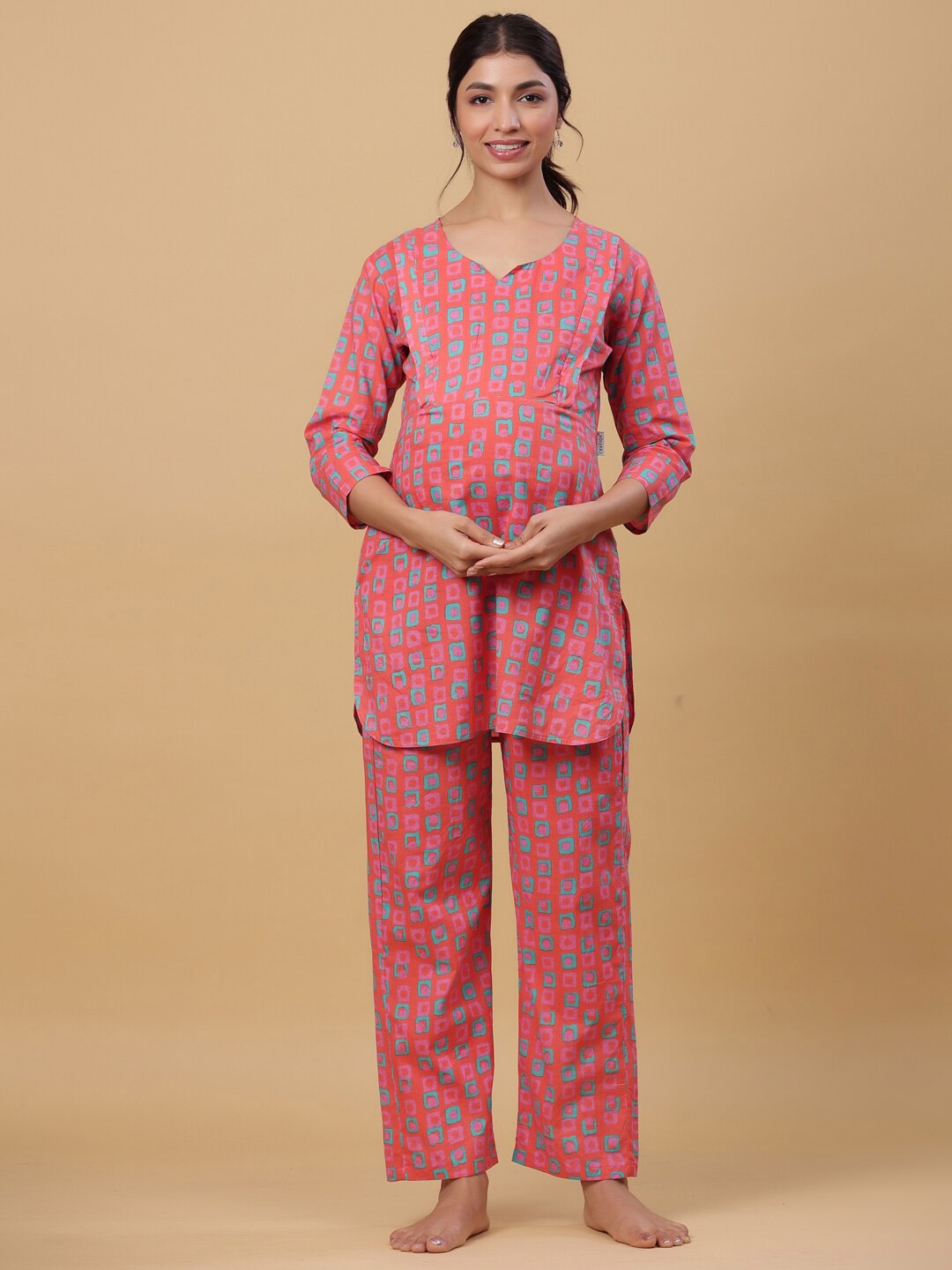 

CRAFIQA Women Geometric Printed Pure Cotton Maternity Night Suit, Pink