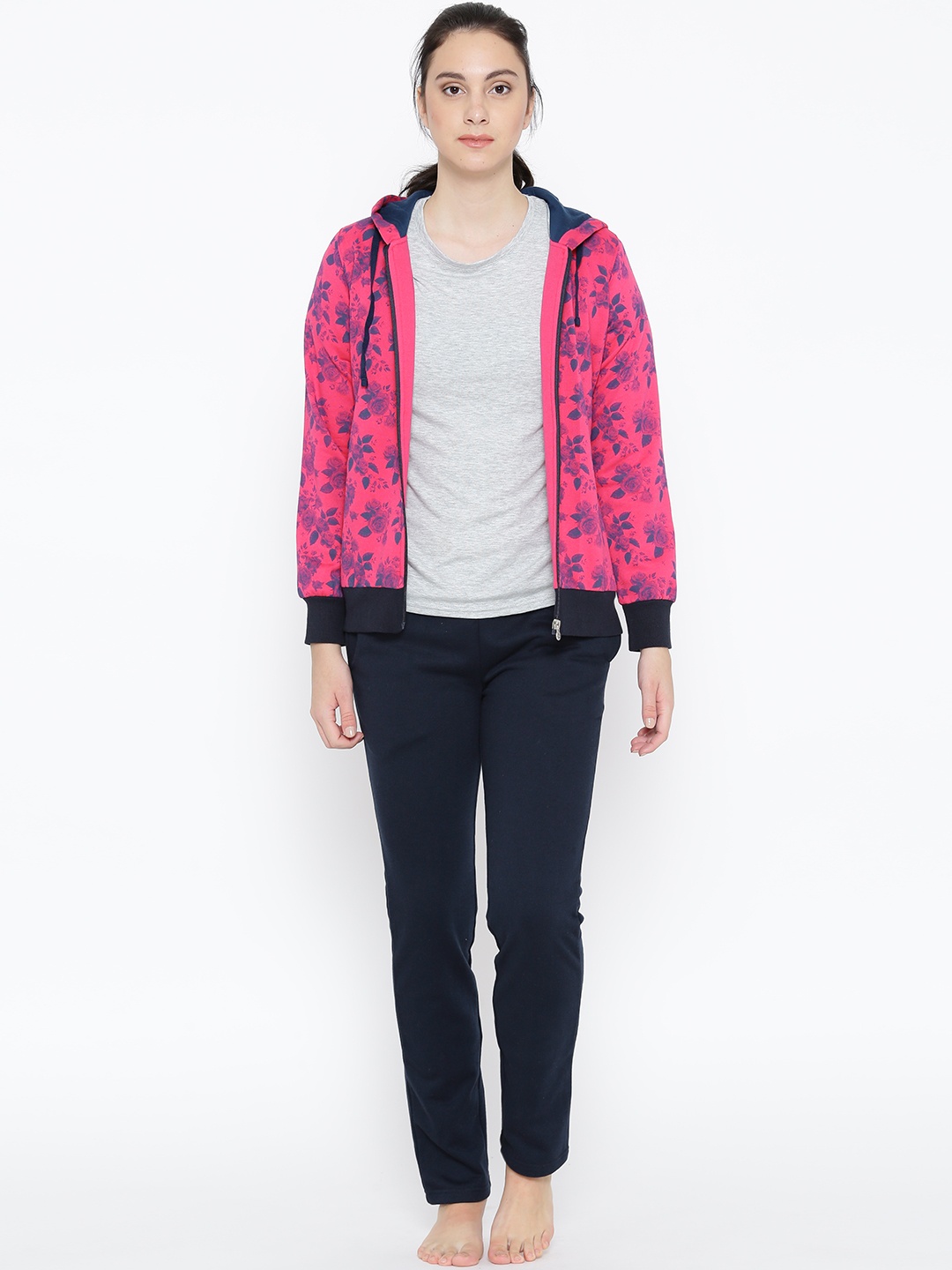 

Sweet Dreams Women Pink & Navy Blue Printed Night suit