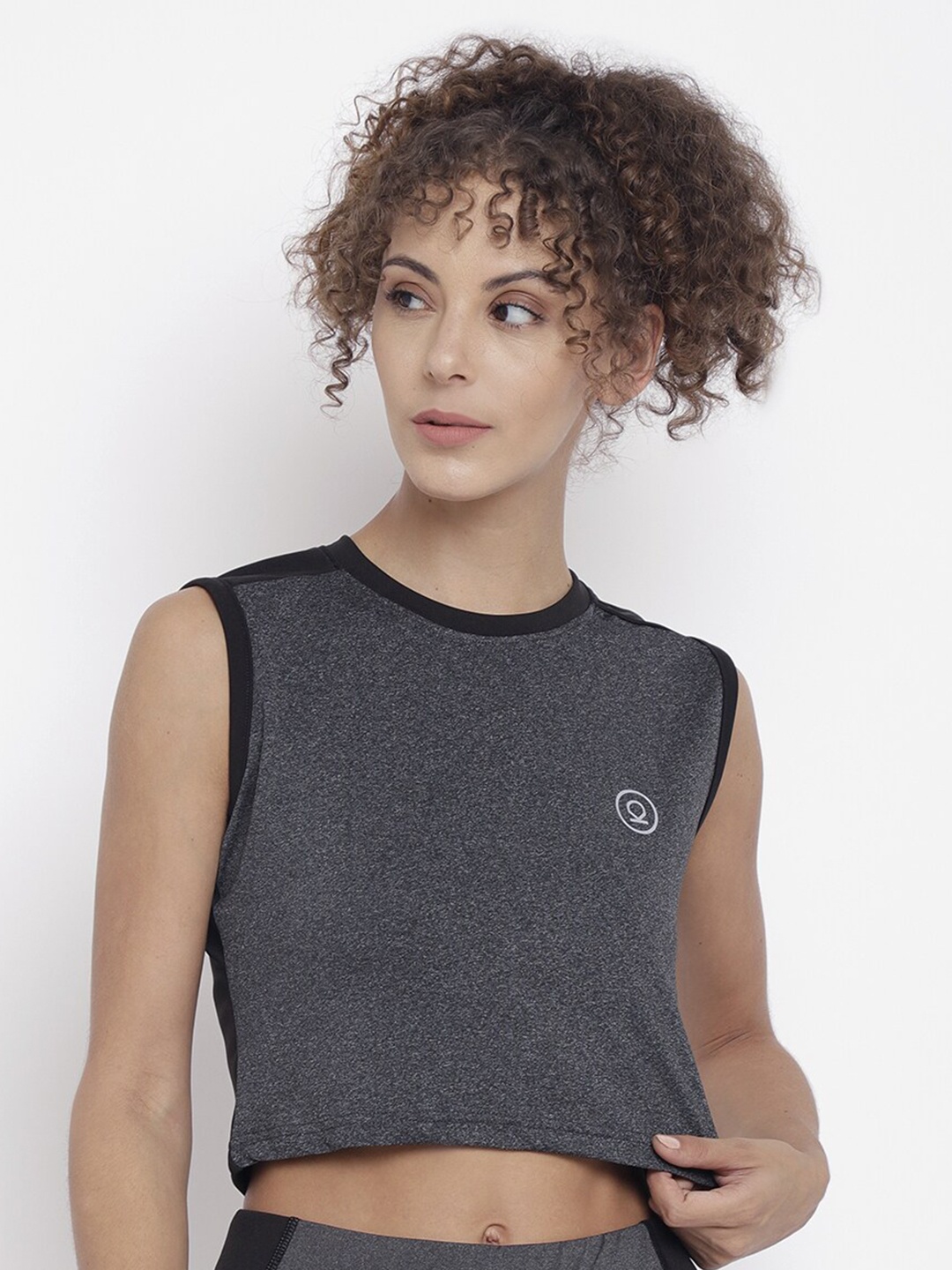 

CHKOKKO Regular Sports Crop Top, Grey melange