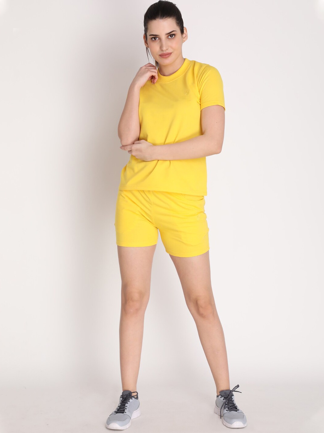 

CHKOKKO Women T-shirt with Shorts Co-Ord Set, Yellow