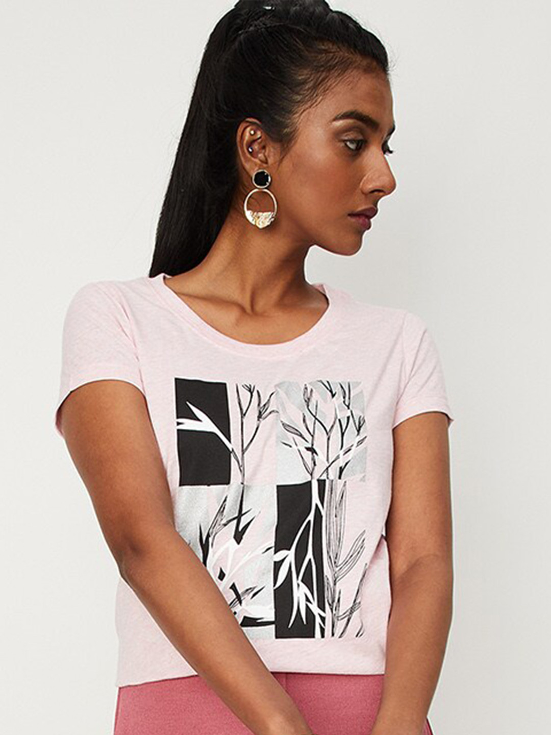 

max Women Graphic Printed Pure Cotton T-shirt, Pink