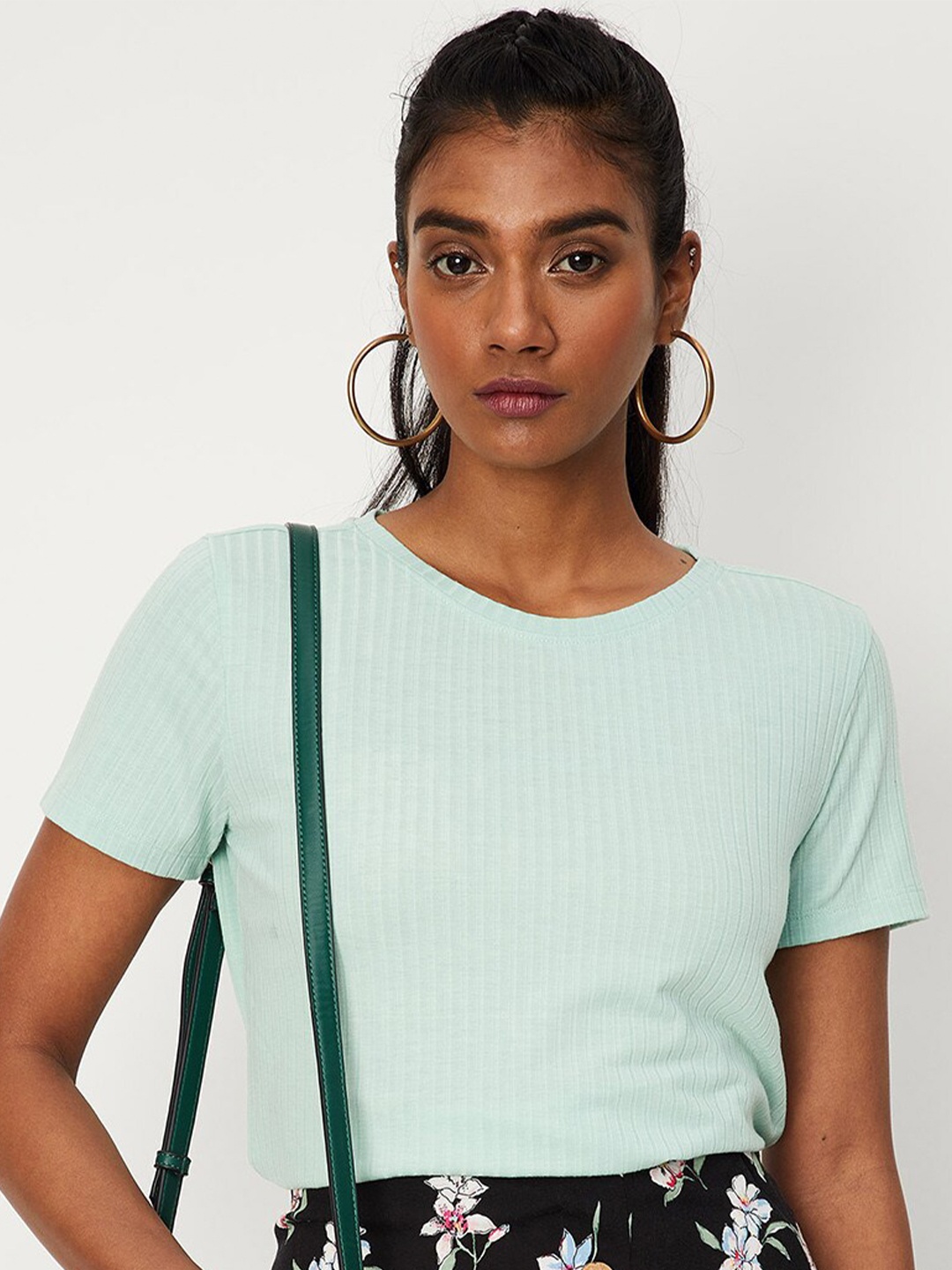 

max Women Round Neck T-shirt, Green