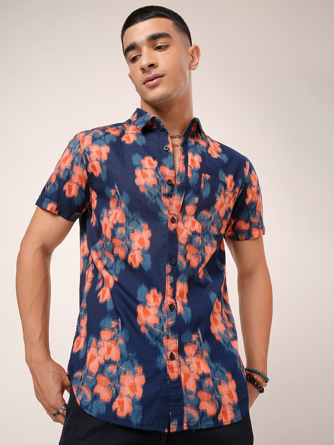 

HIGHLANDER Men Slim Fit Floral Printed Casual Cotton Shirt, Navy blue