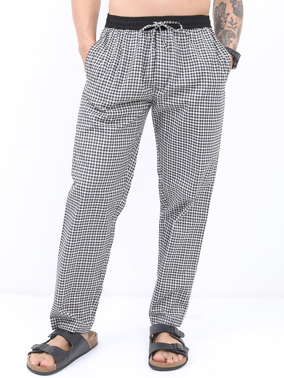 

HIGHLANDER Men Checked Lounge Pants, White
