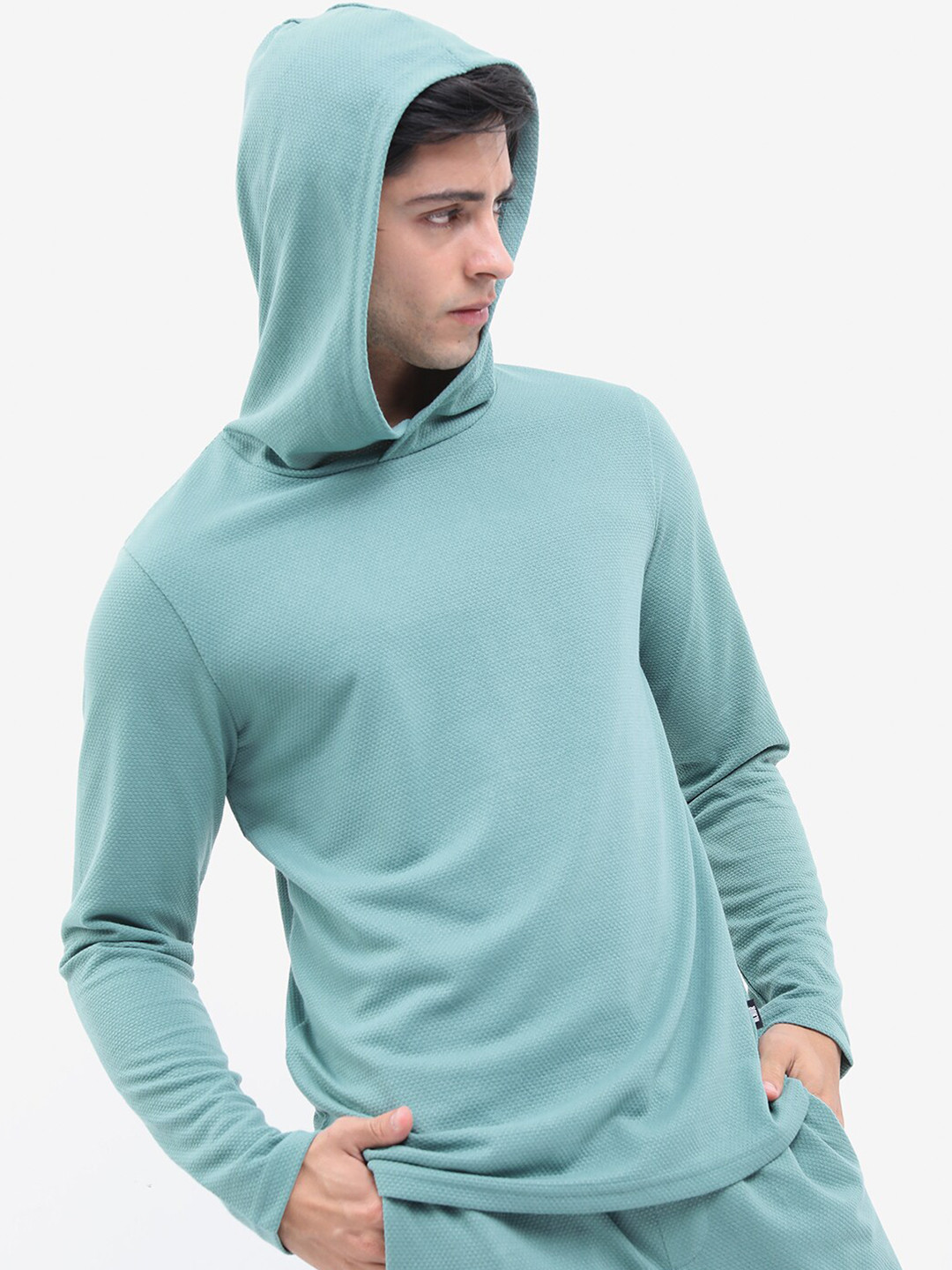 

HIGHLANDER Hooded Popcorn Structured Regular Fit Tshirt, Sea green