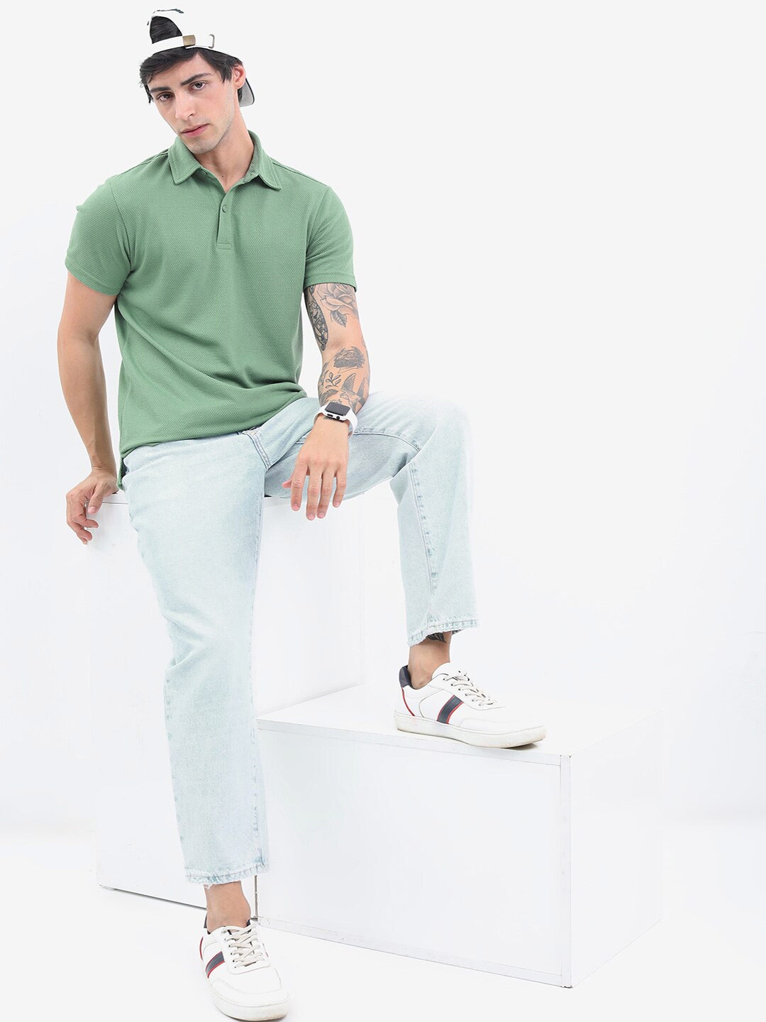 

HIGHLANDER Men Popcorn Structured Polo Neck T-shirt, Green