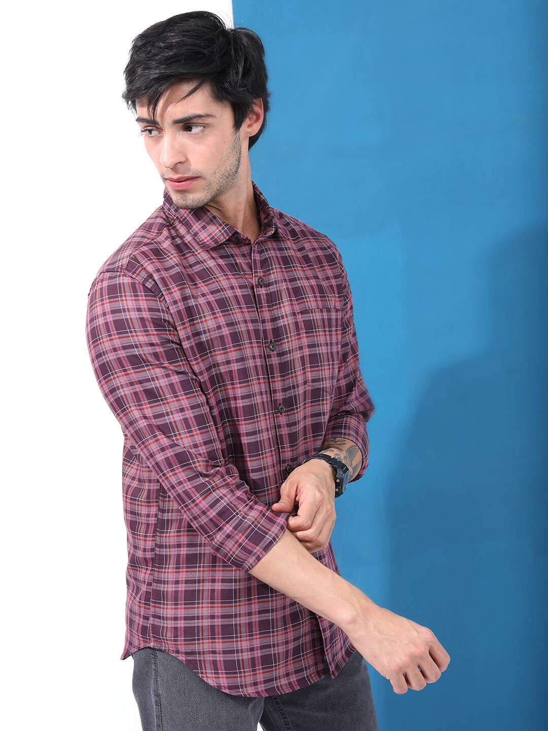 

HIGHLANDER Men Tartan Checks Slim Fit Casual Shirt, Burgundy