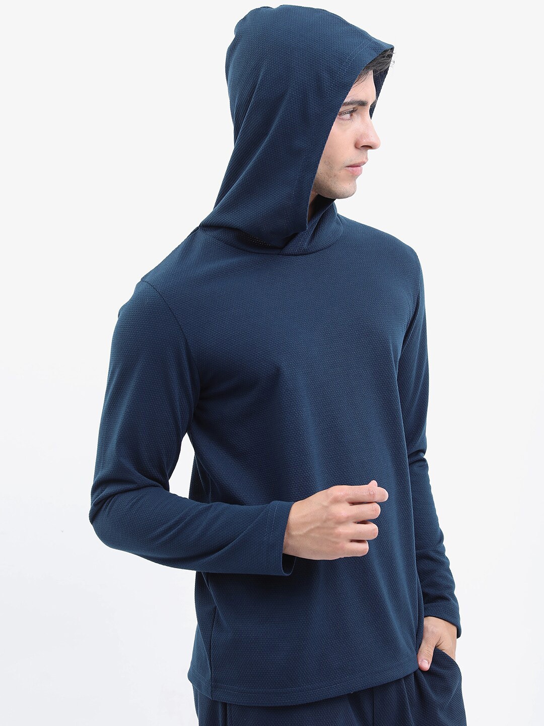 

HIGHLANDER Men Popcorn Structured Hooded T-shirt, Navy blue