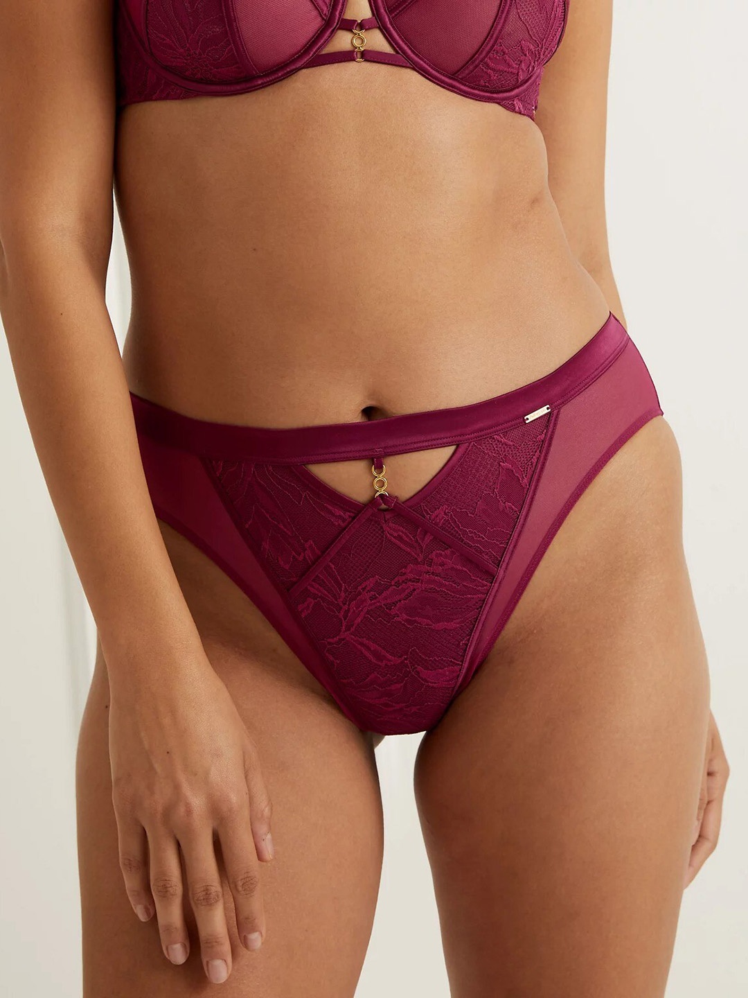 

Marks & Spencer Women Self Design High-Rise Basic Briefs- T815034UCLARET, Maroon