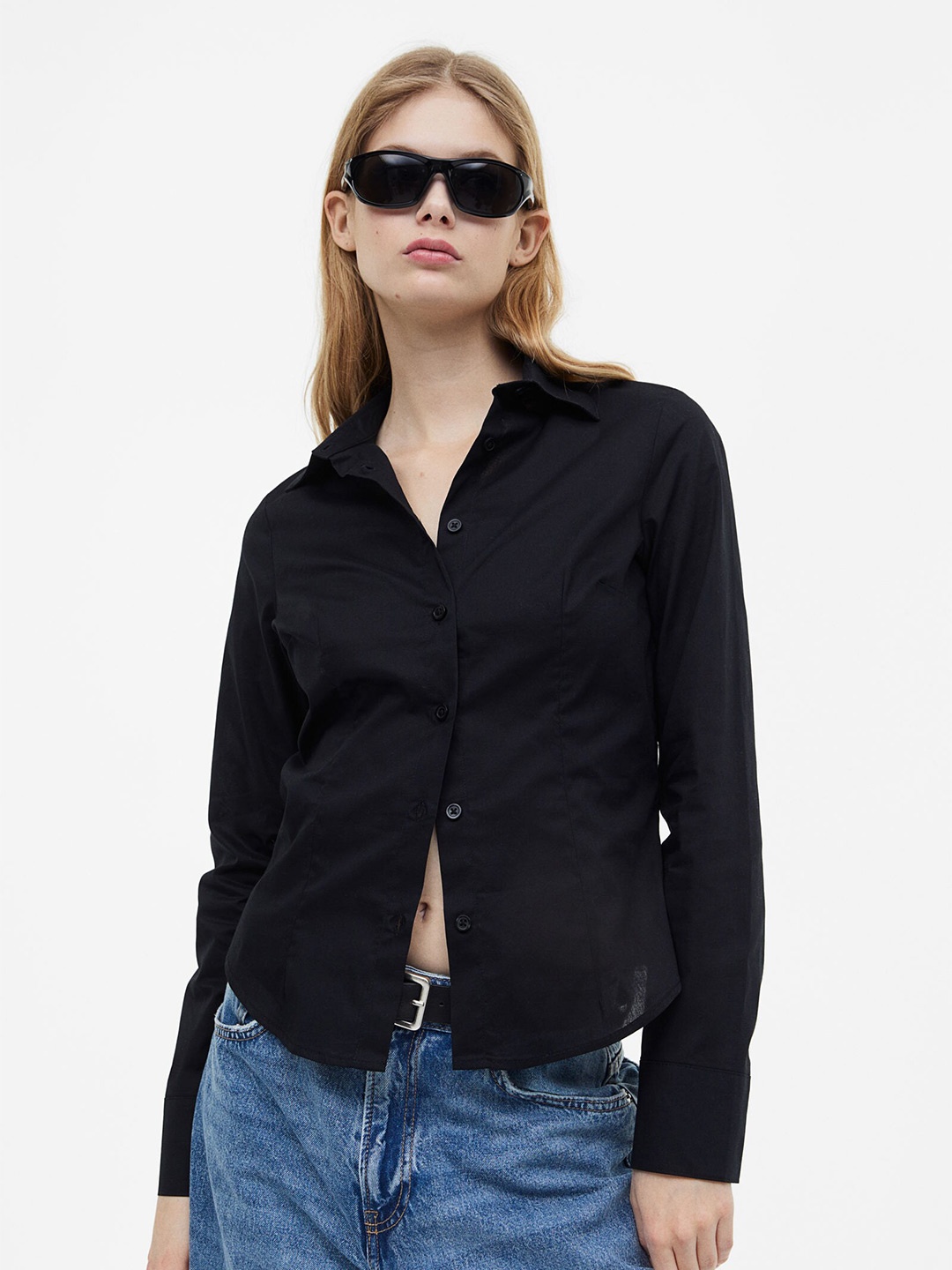 

H&M Women Fitted Poplin Shirt, Black