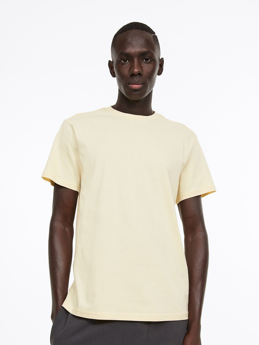 

H&M Men Regular Fit Round-Neck T-Shirt, Yellow