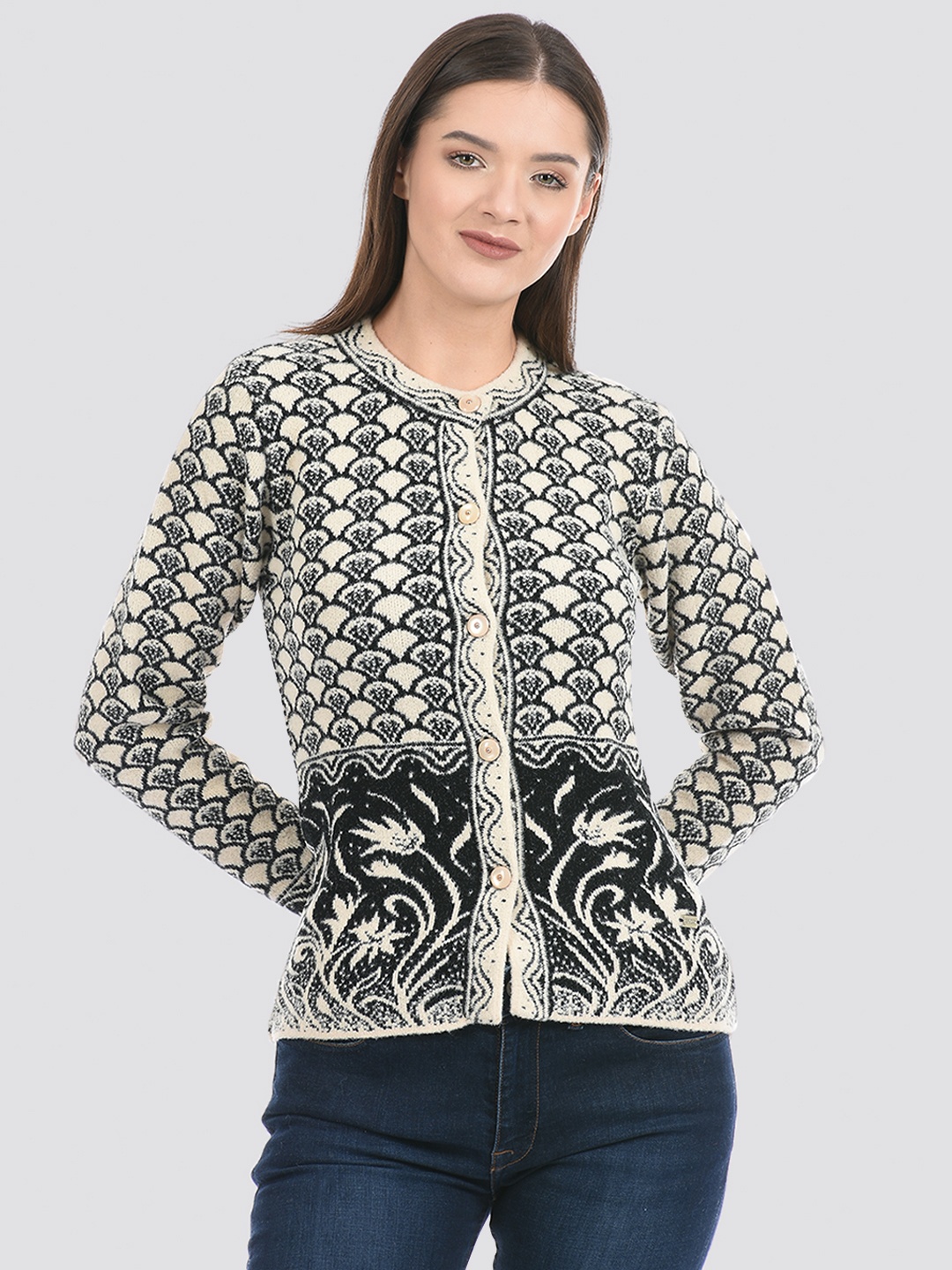 

Cloak & Decker by Monte Carlo Women Floral Acrylic Cardigan Sweater, Black