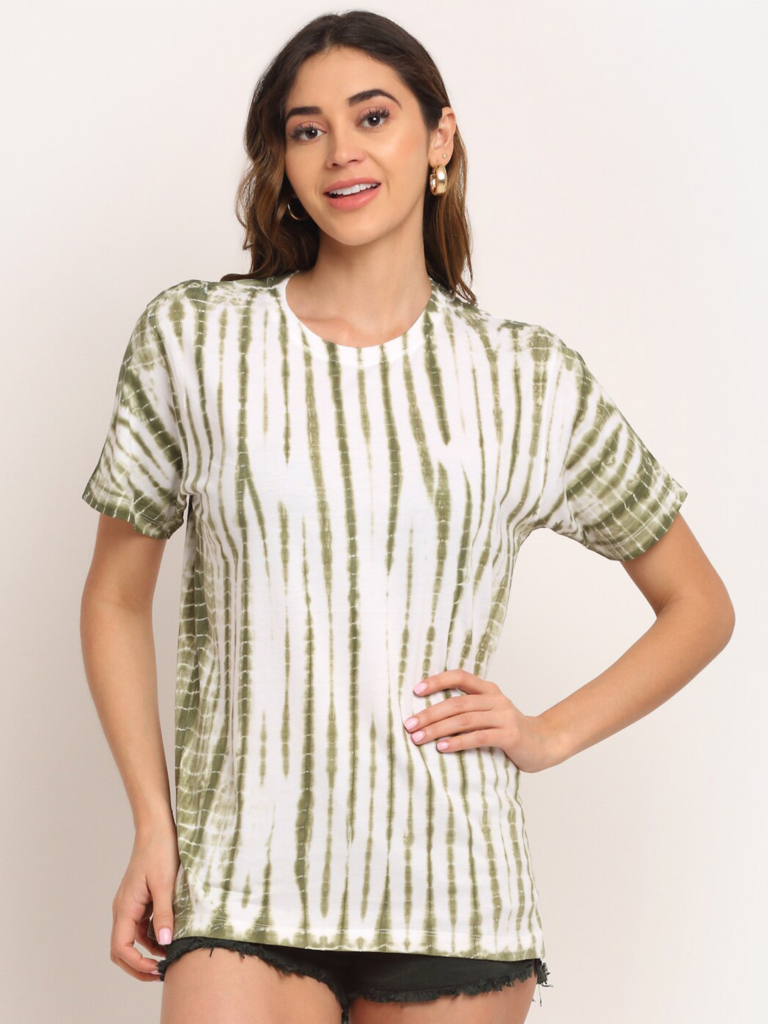 

Ennoble Women Tie & Dye Pure Cotton T-shirt, Green