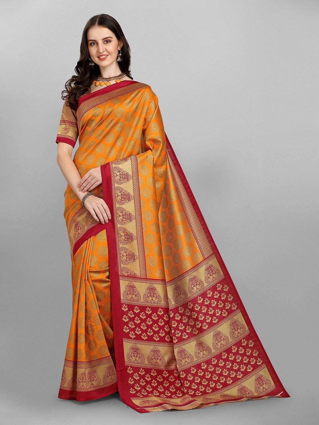 

Ethnic Yard Ethnic Motifs Saree, Maroon