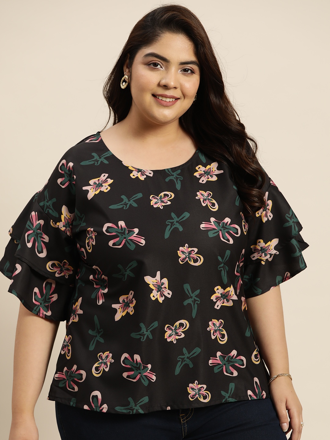 

Sztori Plus Size Floral Print Flutter Sleeve Top, Black