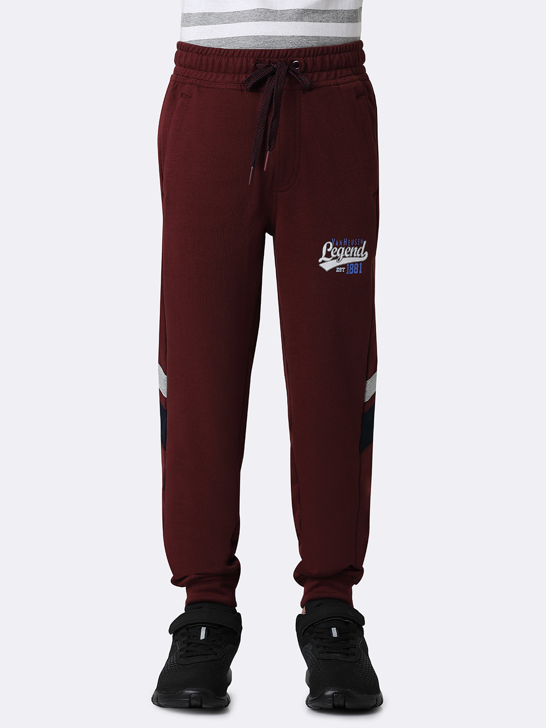 

Van Heusen Boys Printed Joggers, Maroon