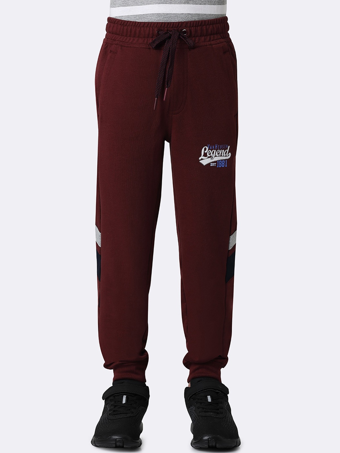 

Van Heusen Boys Typography Printed Cotton Smart Tech Easy Stain Release Urban Joggers, Maroon