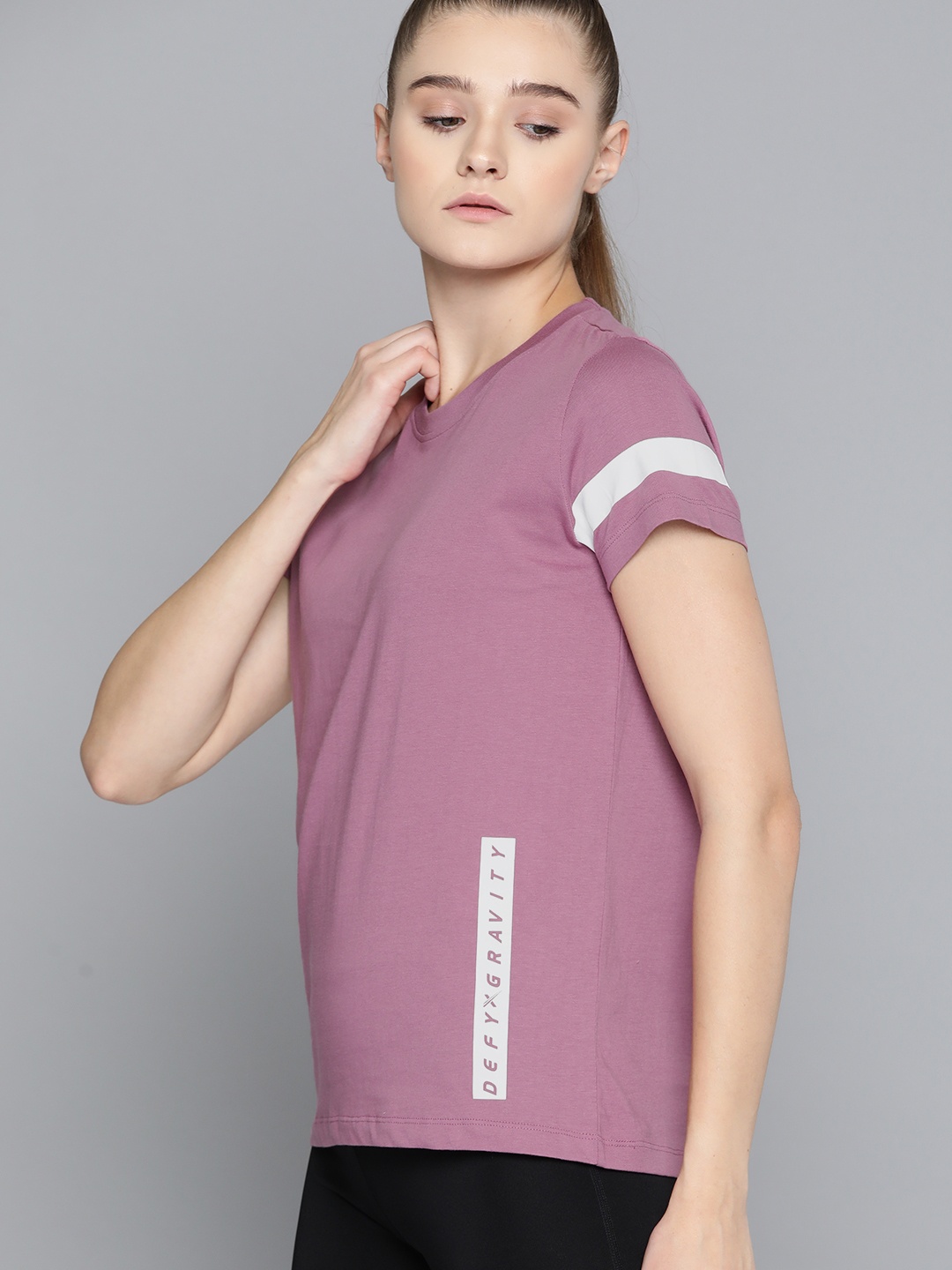 

HRX by Hrithik Roshan Pure Cotton Lifestyle Regular Fit T-shirt, Mauve