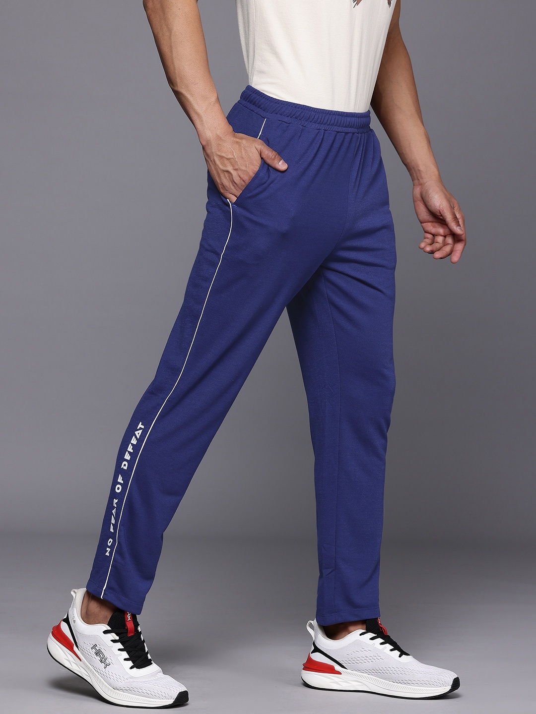 

HRX by Hrithik Roshan Men Regular Fit Lifestyle Trackpants, Navy blue