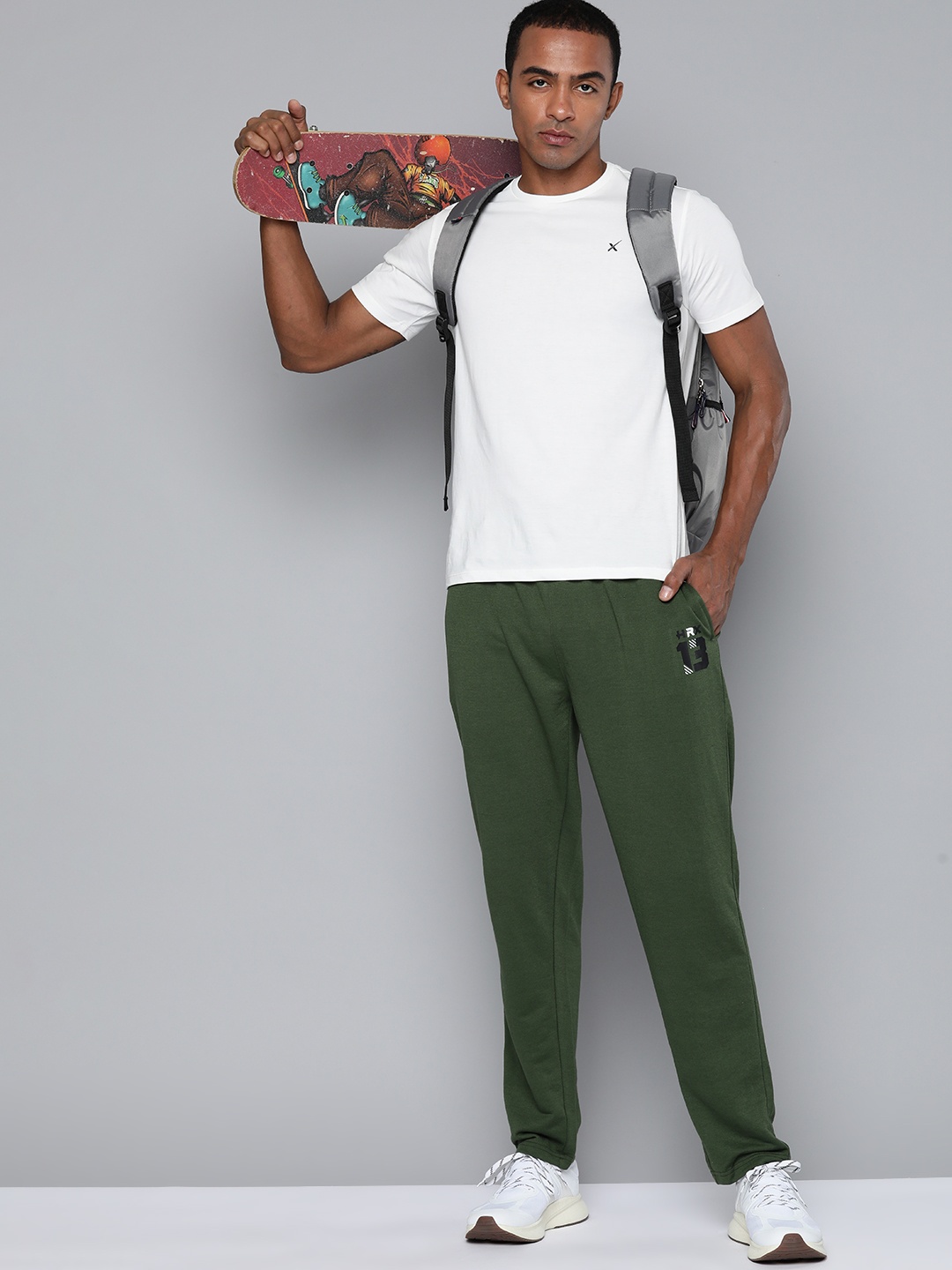 

HRX by Hrithik Roshan Men Regular Fit Lifestyle Track Pants, Olive