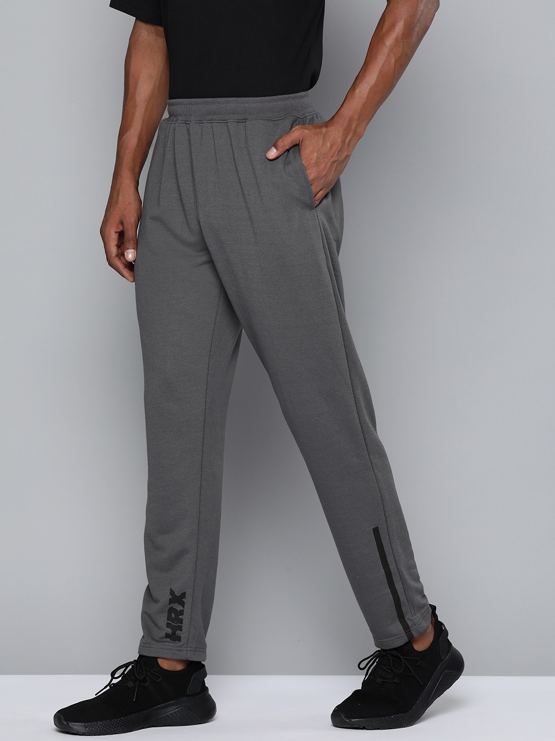 

HRX by Hrithik Roshan Men Regular Fit Lifestyle Track Pants, Grey