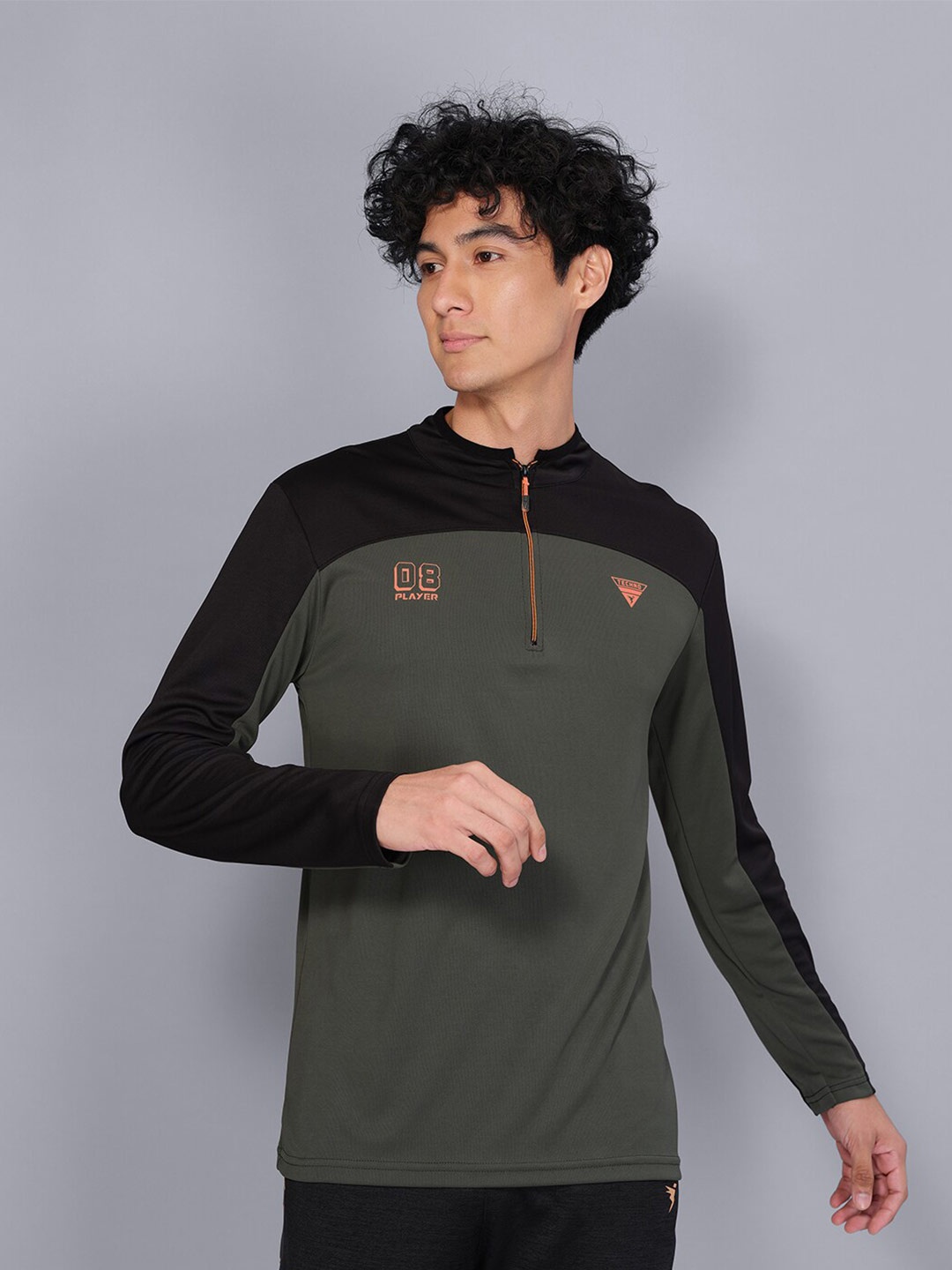 

Technosport Men Polo Collar Antimicrobial Training T-shirt, Olive