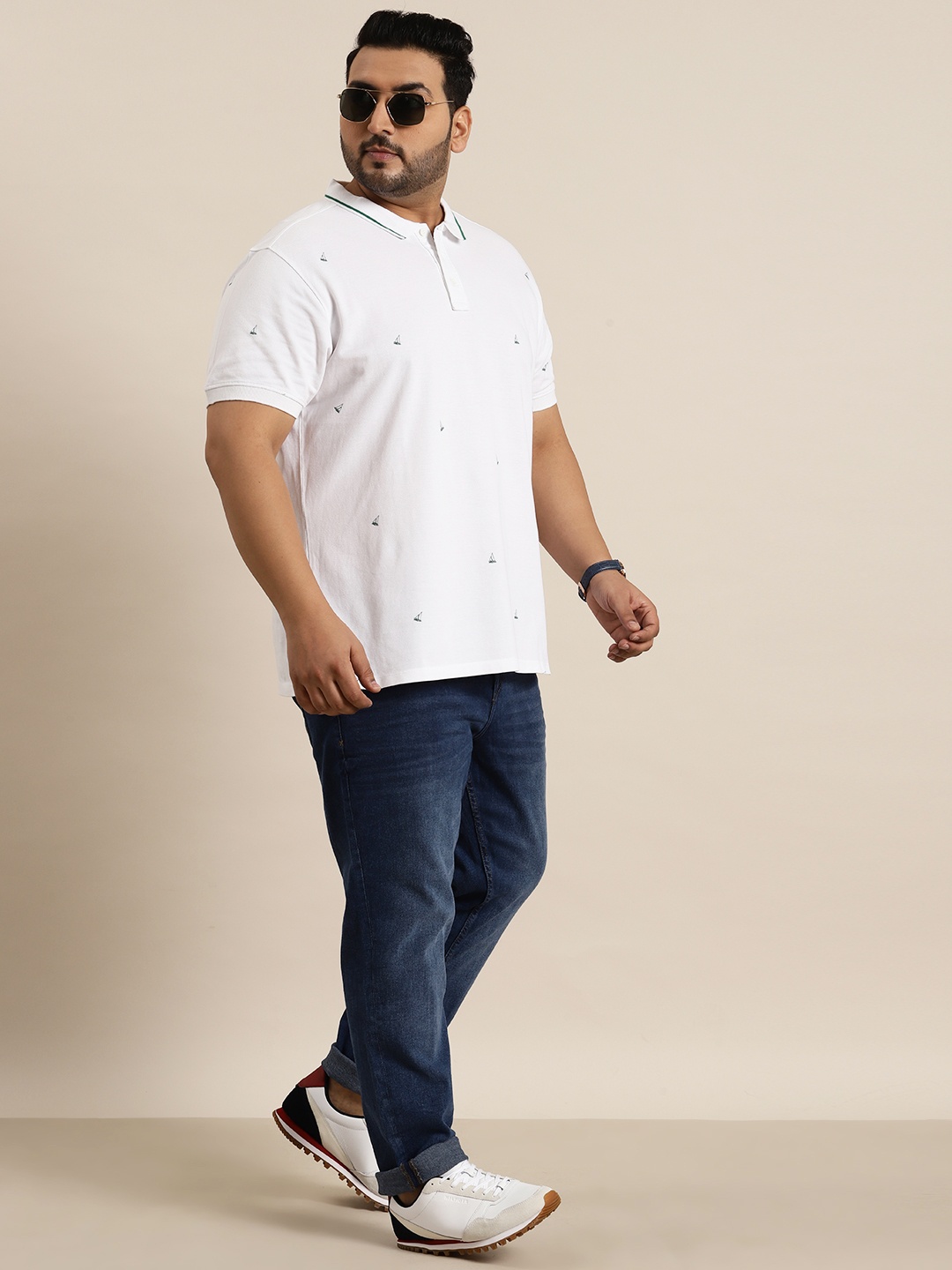 

Sztori Plus Size Cotton Conversational Print Polo Collar T-shirt, White