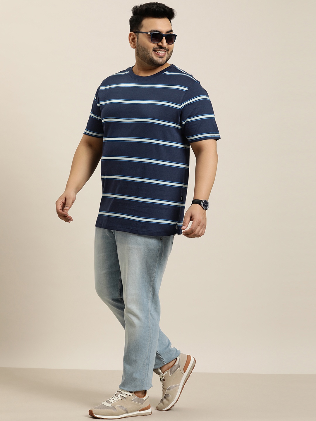 

Sztori Plus Size Striped Pure Cotton T-shirt, Navy blue