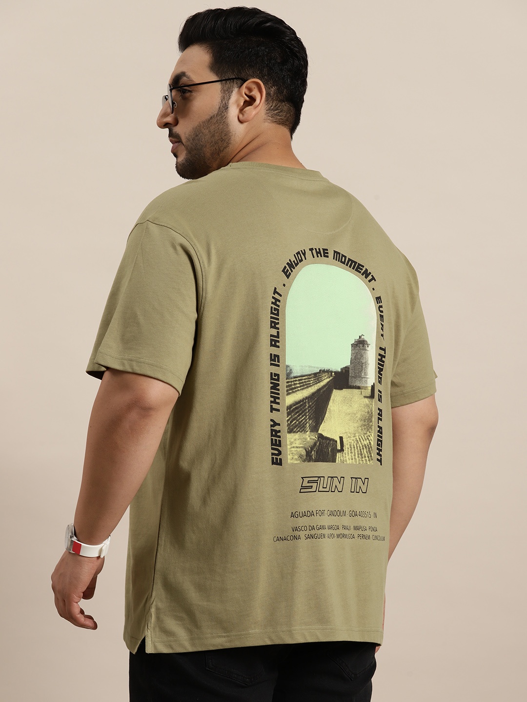 

Sztori Plus Size Pure Cotton Graphic Printed Back T-shirt, Olive