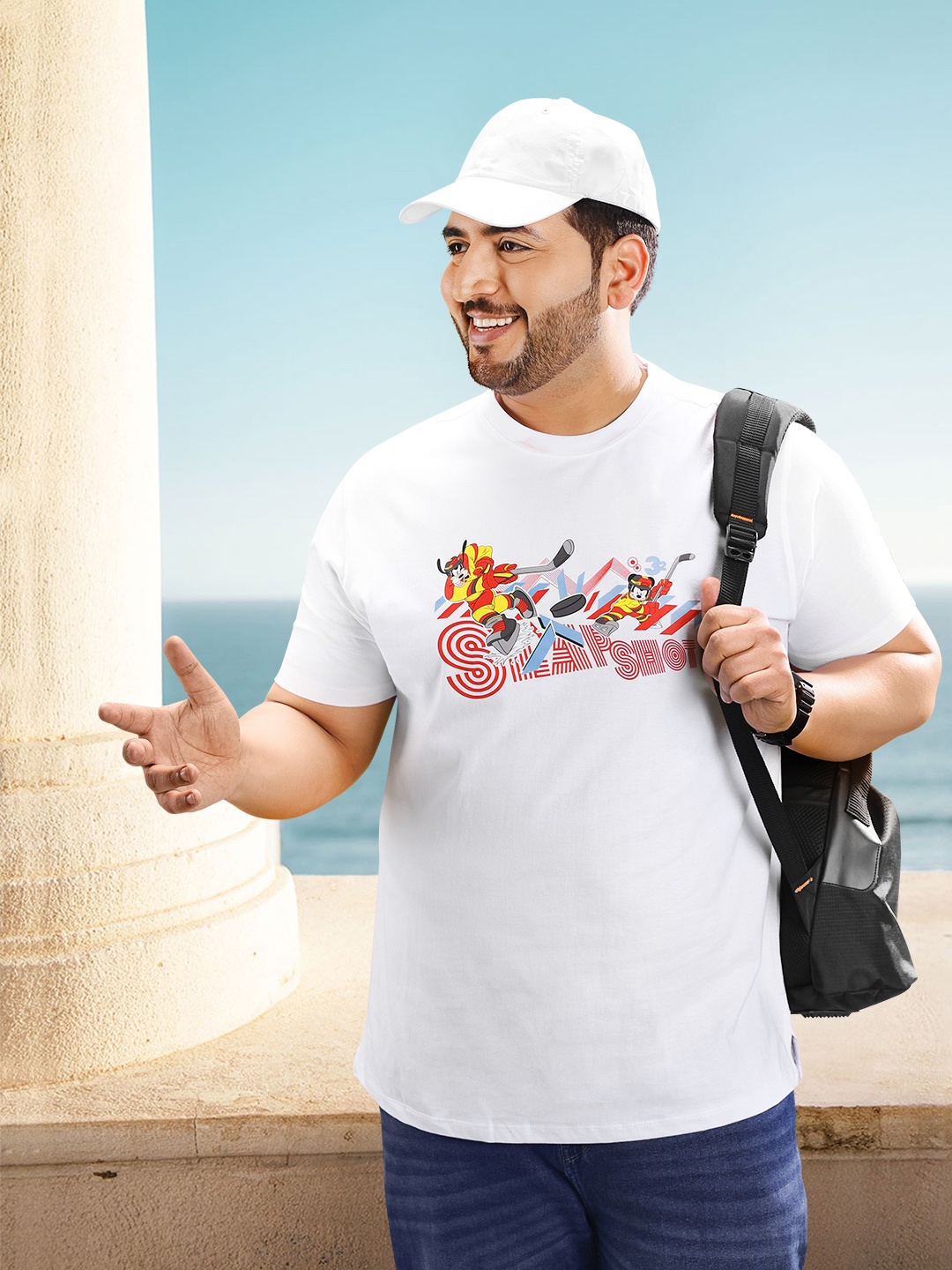 

Sztori Men Plus Size Mickey & Goofy Printed Pure Cotton T-shirt, White