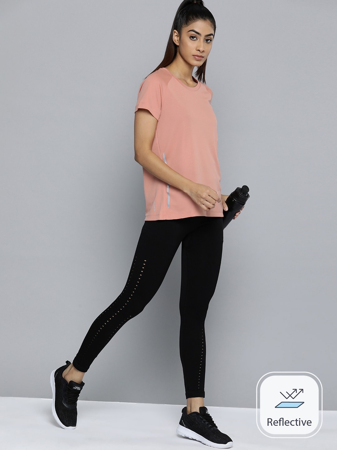 

HRX by Hrithik Roshan Rapid-Try Running T-shirt, Rose