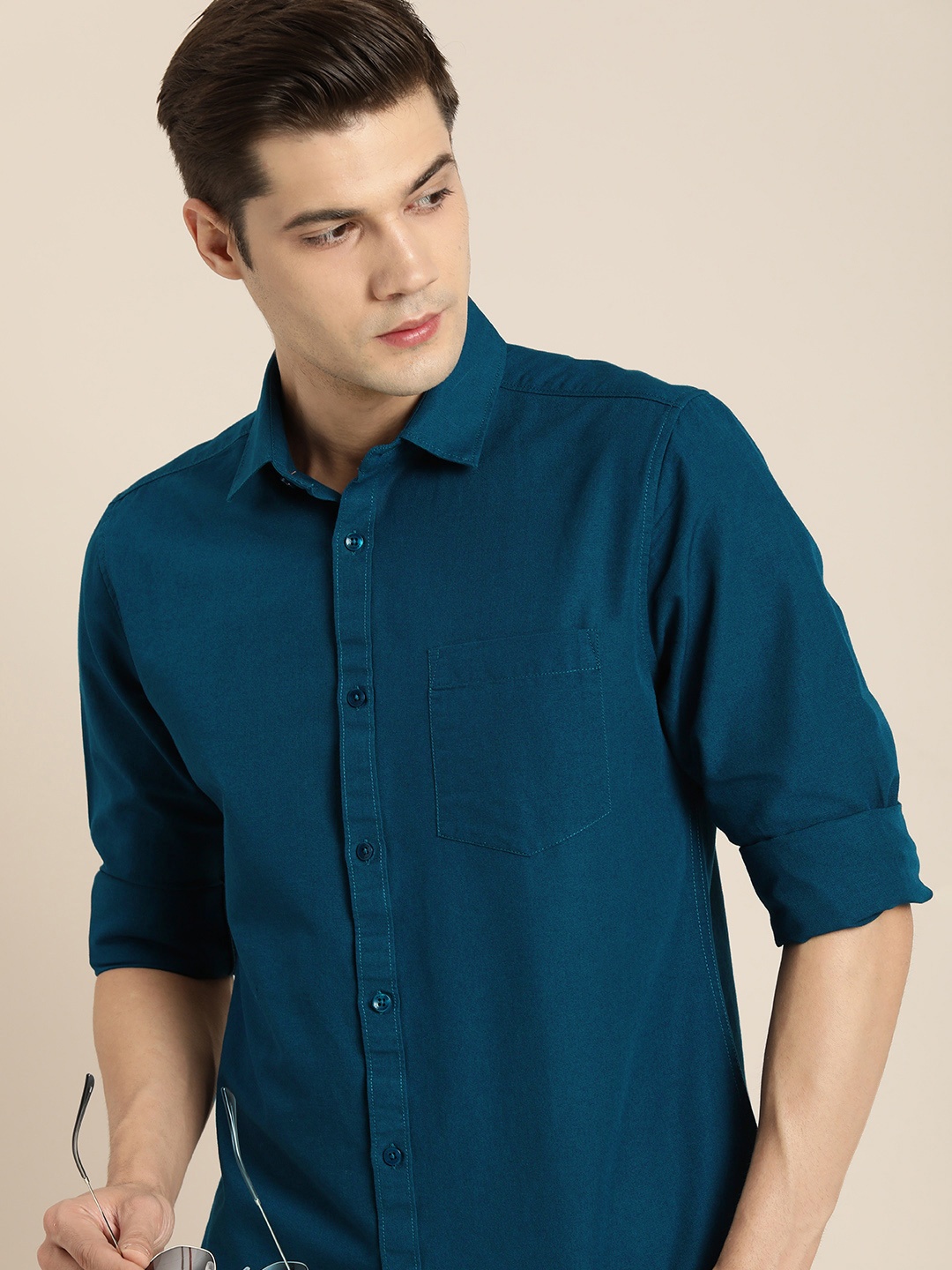

INVICTUS Pure Cotton Slim Fit Casual Shirt, Navy blue