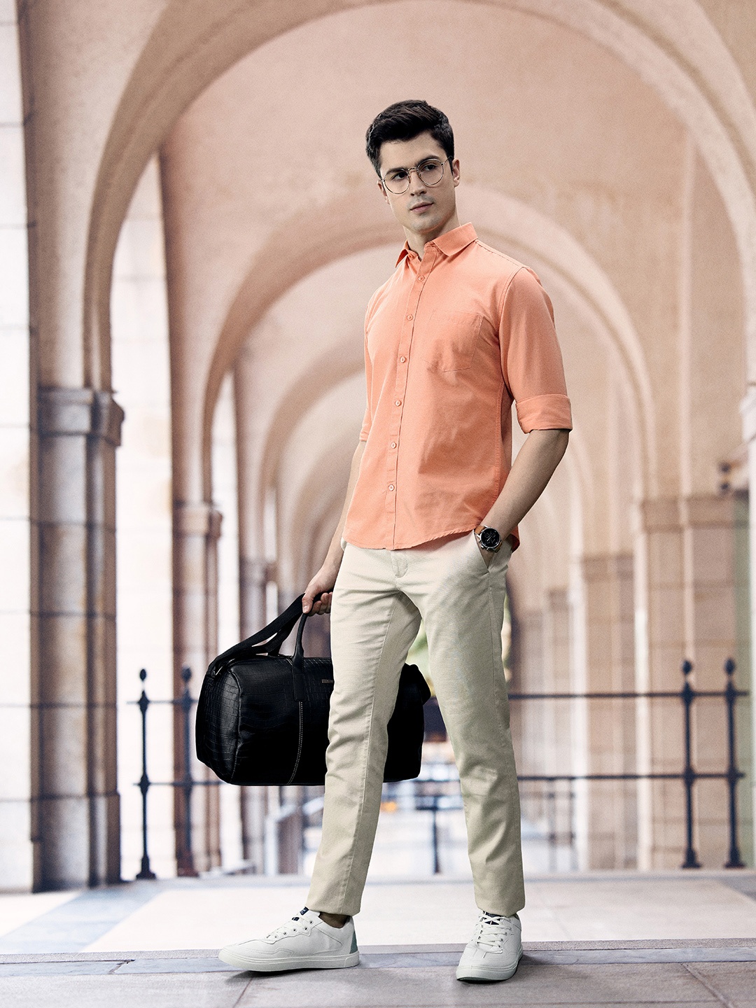 

INVICTUS Pure Cotton Slim Fit Casual Shirt, Peach