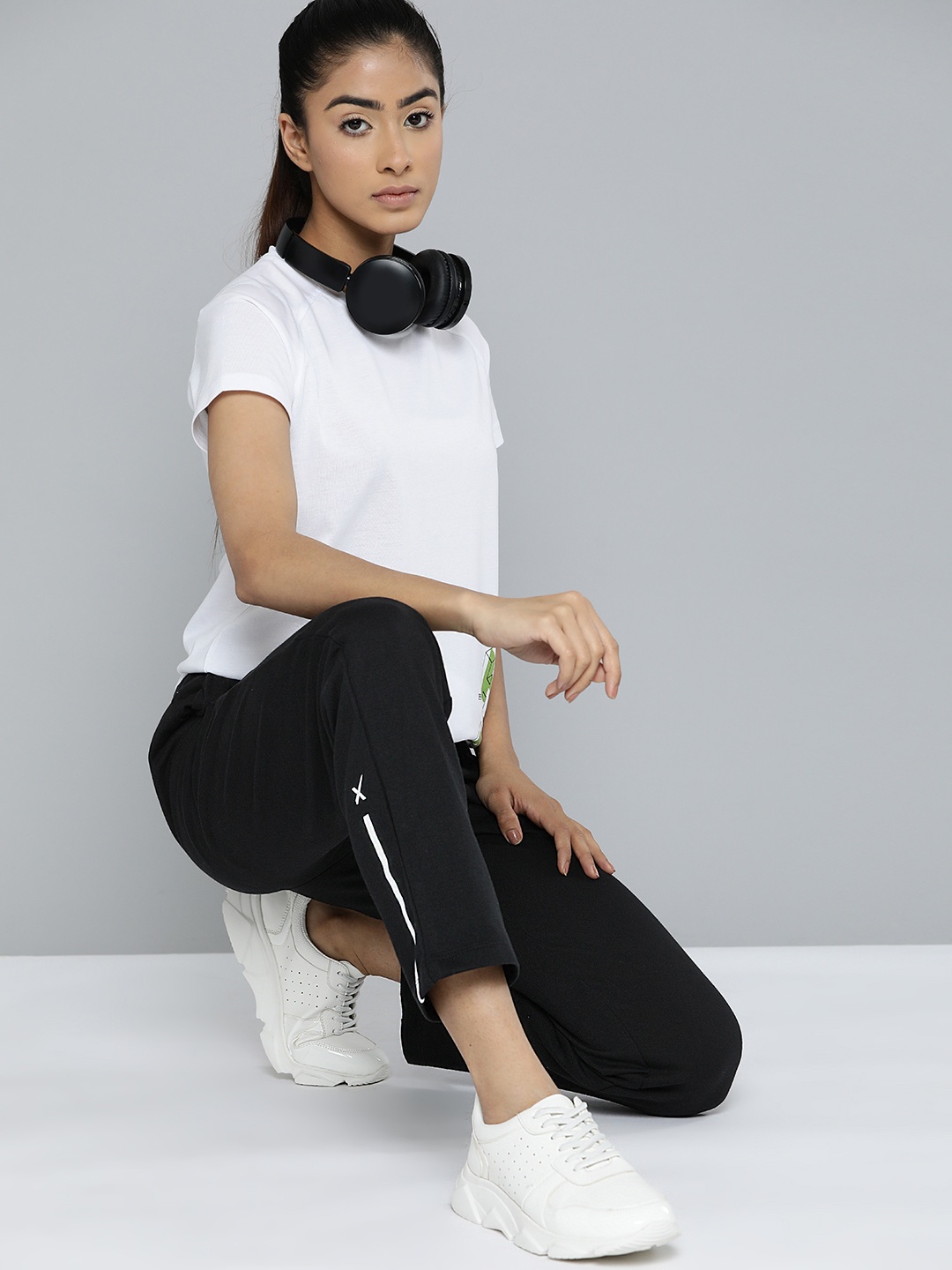 

HRX by Hrithik Roshan Women Lifestyle Track Pants, Black