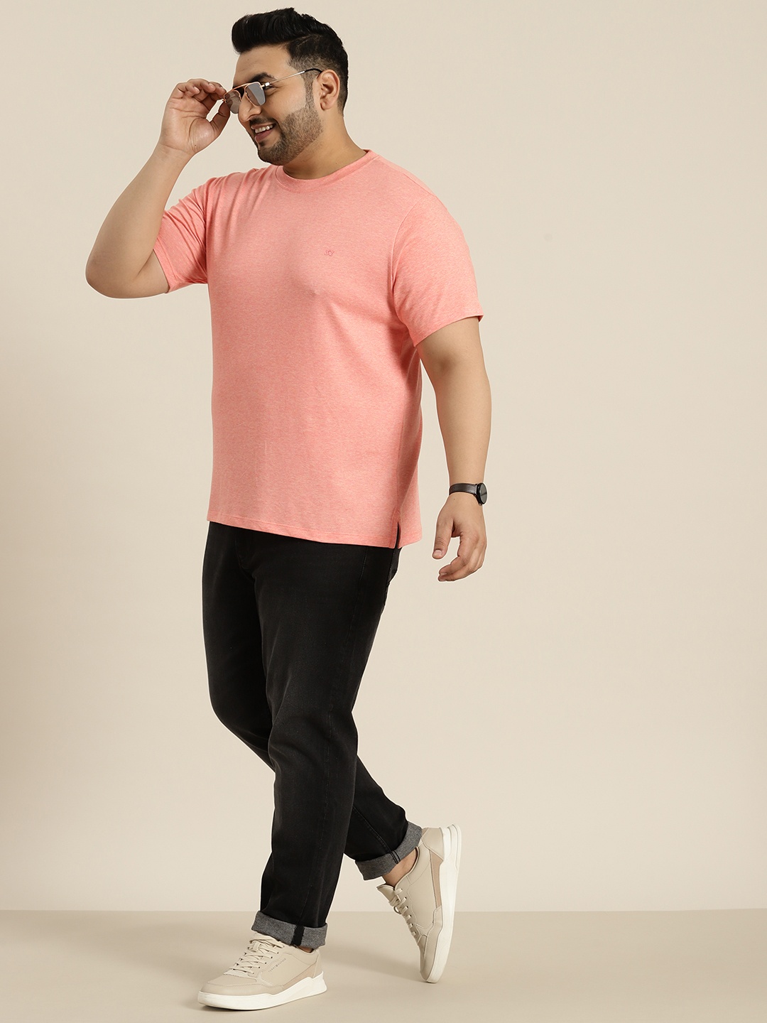 

Sztori Men Plus Size Solid T-shirt, Coral