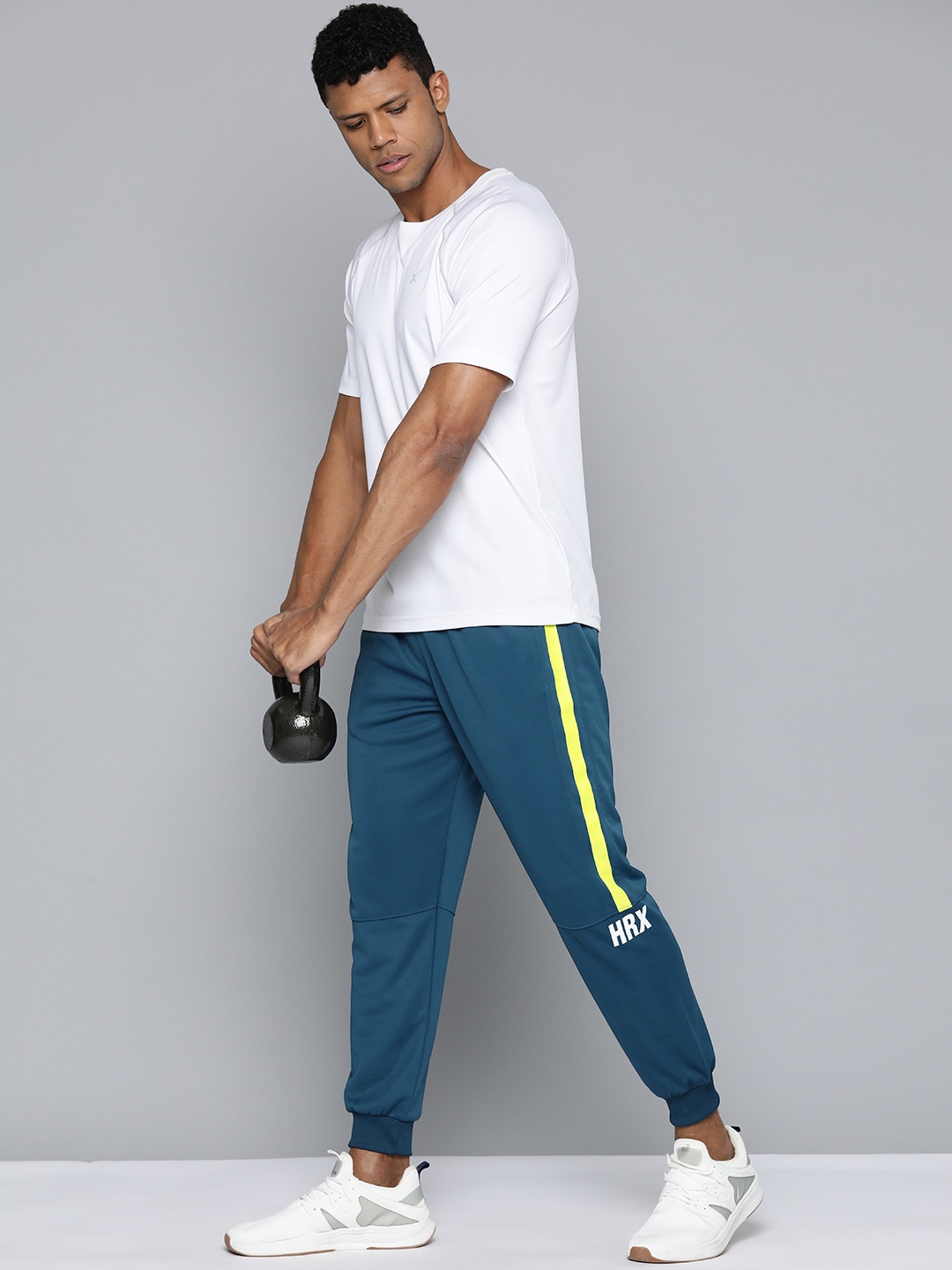 

HRX by Hrithik Roshan Men Rapid-Dry Training Joggers, Teal