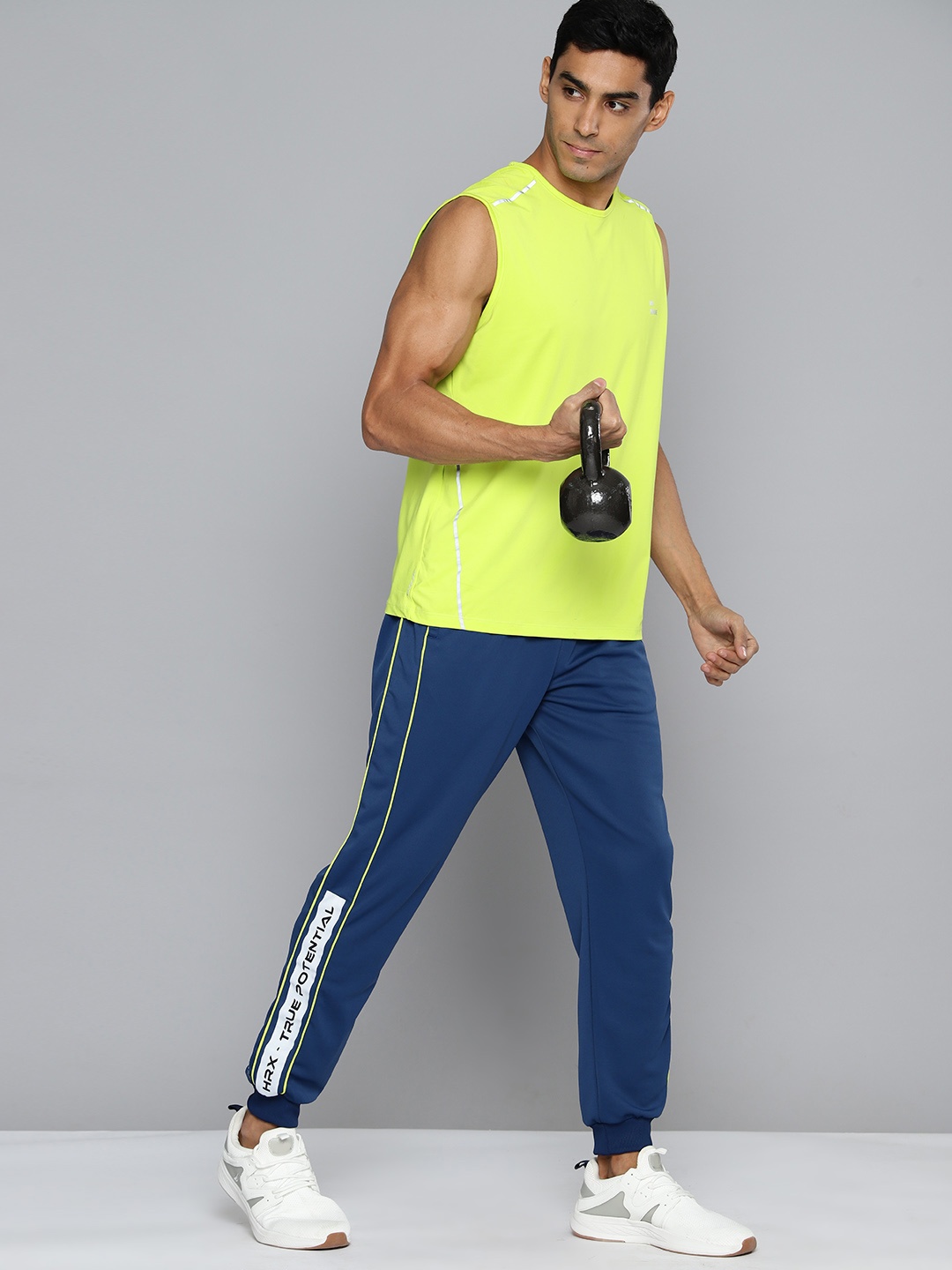 

HRX by Hrithik Roshan Men Rapid-Dry Training Joggers, Navy blue