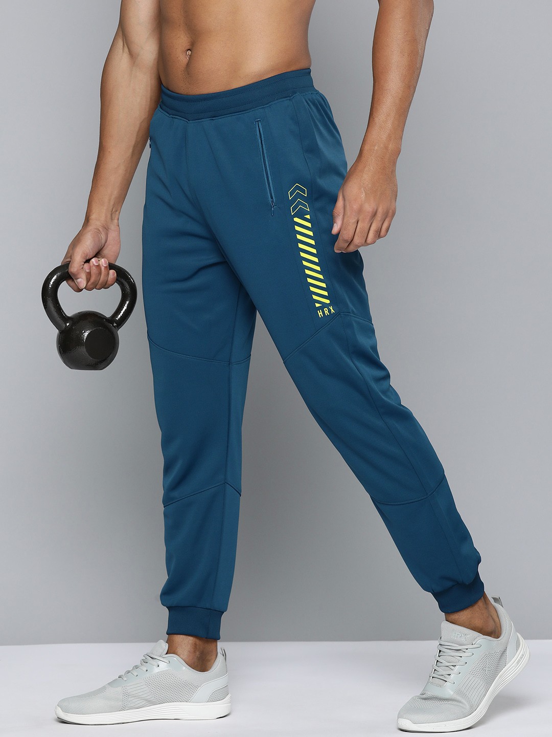 

HRX by Hrithik Roshan Men Rapid-Dry Training Joggers, Teal
