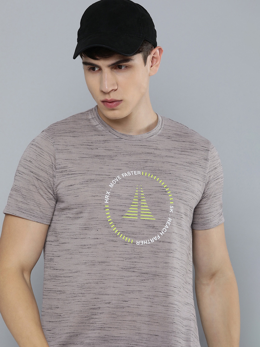 

HRX by Hrithik Roshan Regular Fit Graphic Typography Printed Rapid-Dry Running T-shirt, Grey