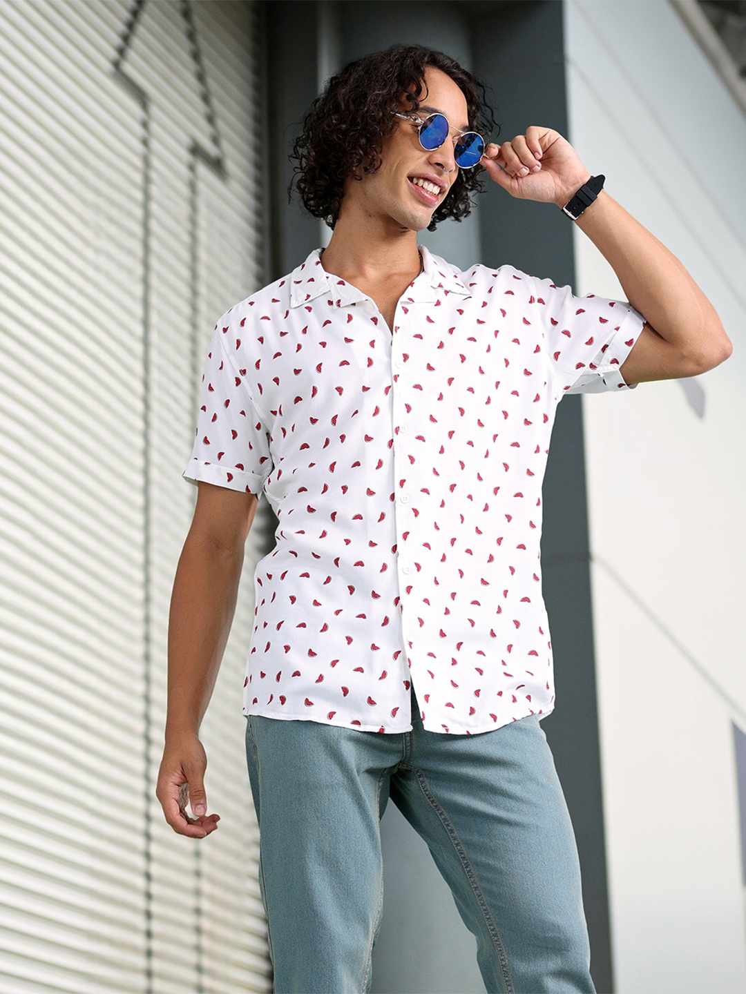 

HERE&NOW Men Slim Fit Tropical Printed Casual Shirt, White