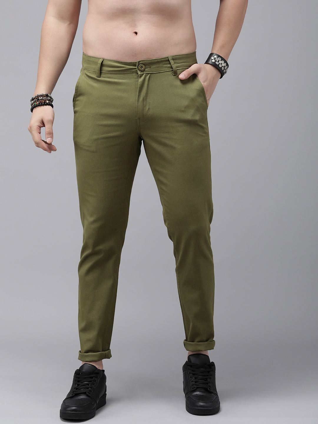 

The Roadster Life Co. Men Chinos Trousers, Olive