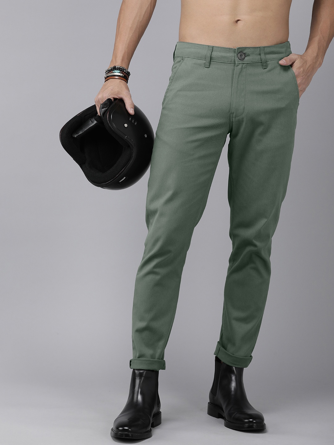 

The Roadster Life Co. Men Mid-Rise Chinos, Olive