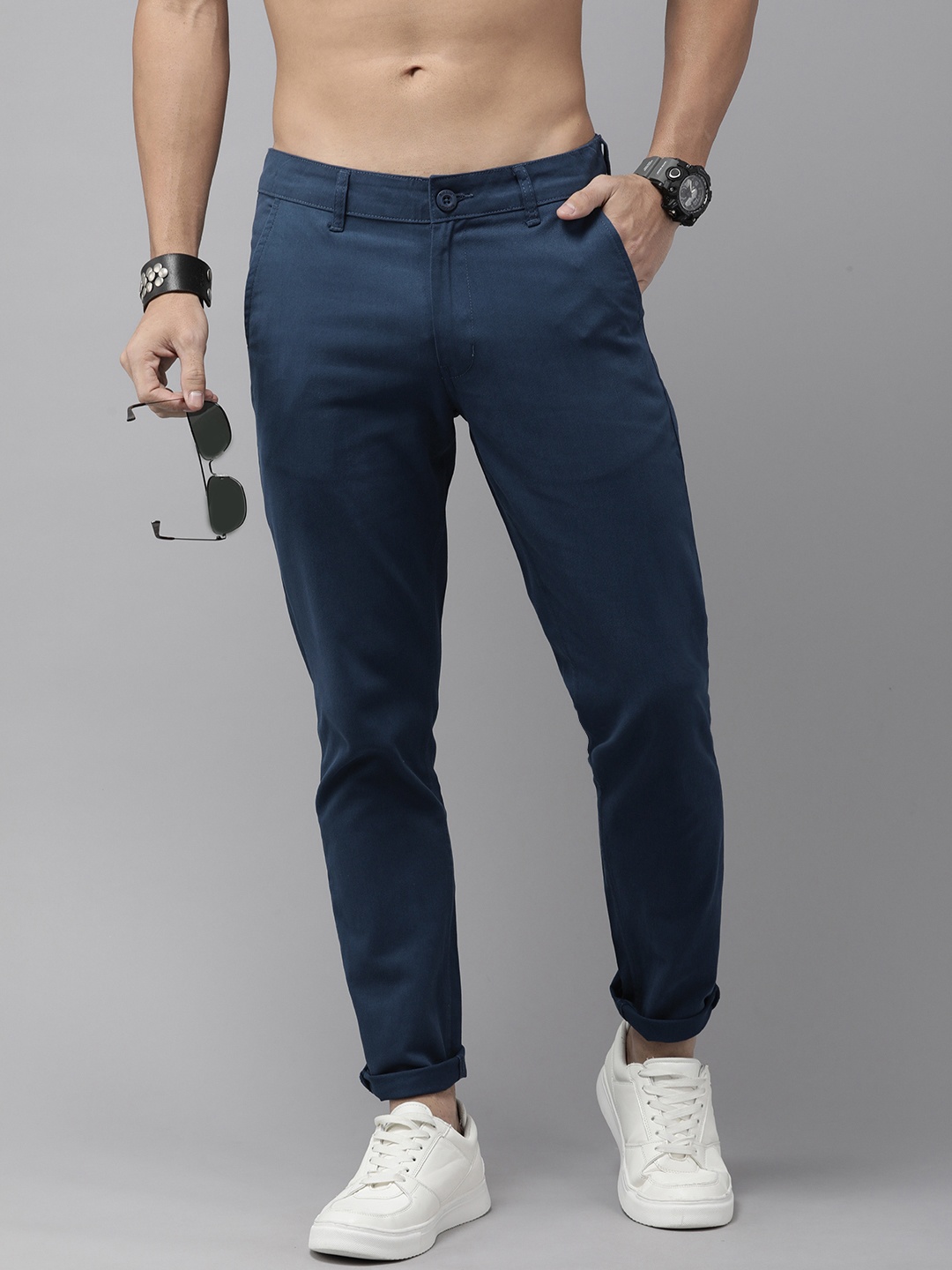 

Roadster Life Co. Men Chinos Trousers, Blue