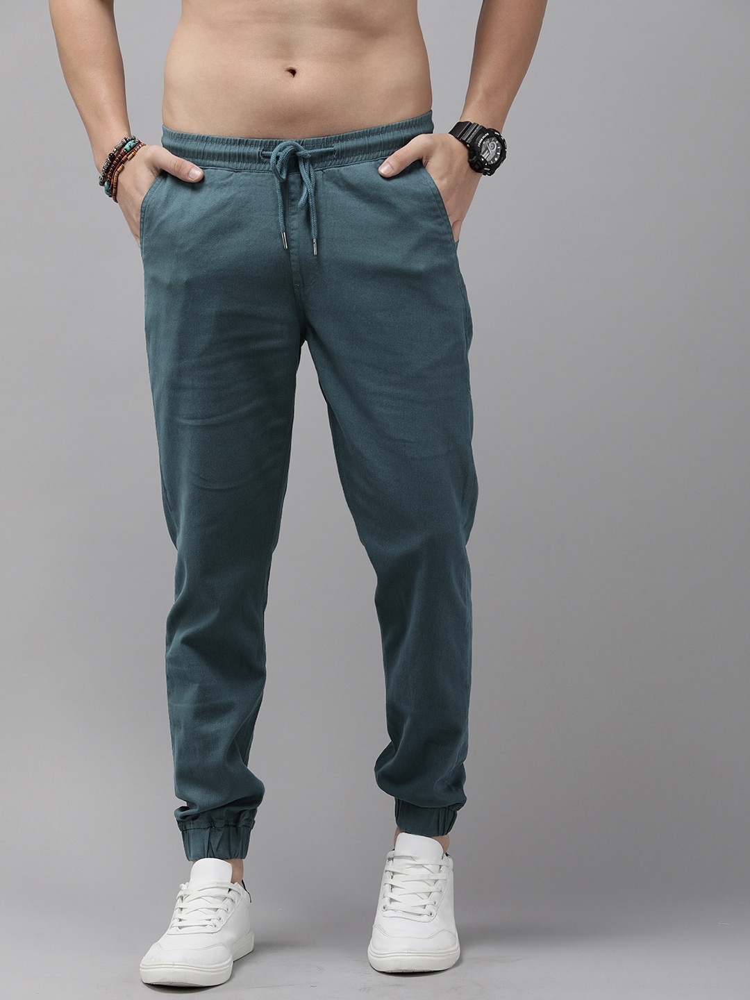 

The Roadster Life Co. Men Mid-Rise Joggers, Teal