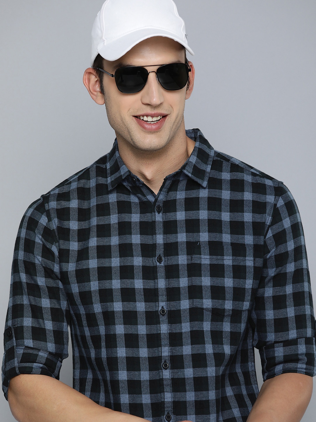 

HERE&NOW Men Pure Cotton Slim Fit Checked Casual Shirt, Blue