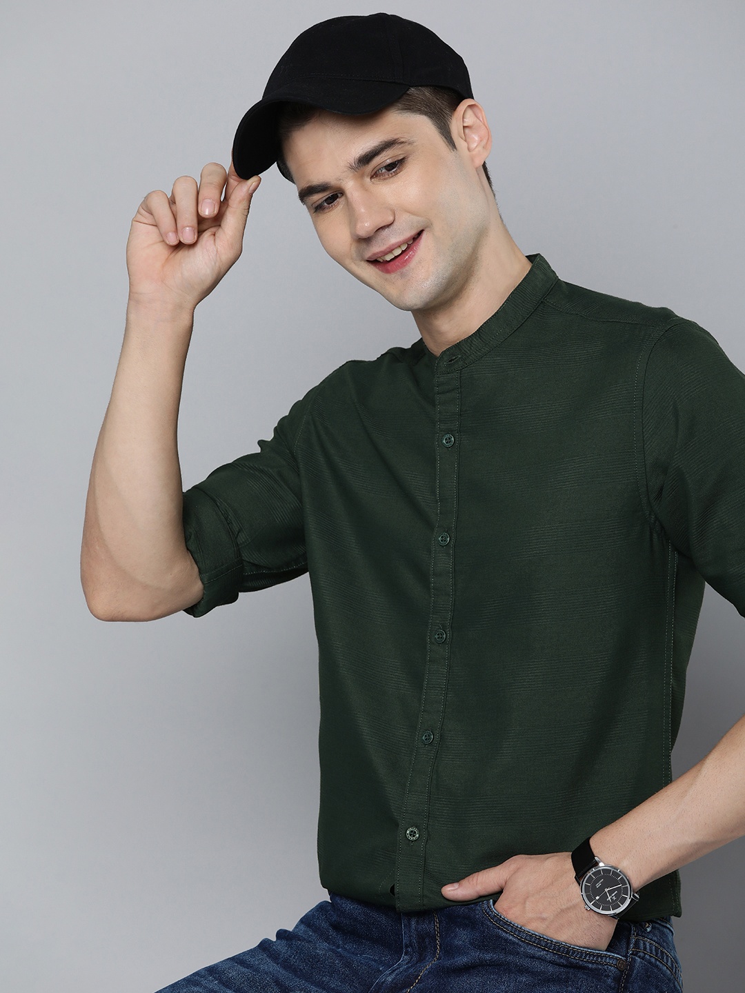 

HERE&NOW Pure Cotton Slim Fit Self Striped Opaque Casual Shirt, Green