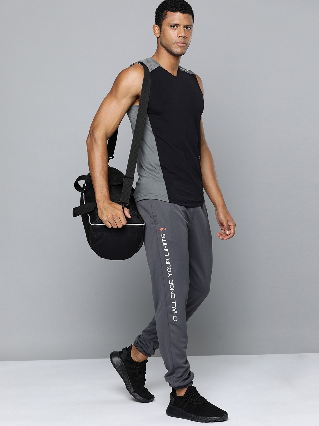 

HRX by Hrithik Roshan Men Rapid-Dry Training Joggers, Charcoal