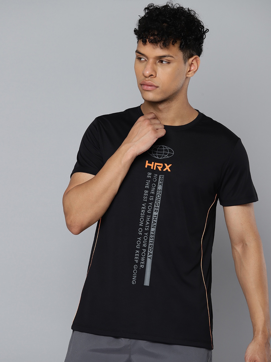 

HRX by Hrithik Roshan Brand Logo Printed Antimicrobial Training T-shirt, Black