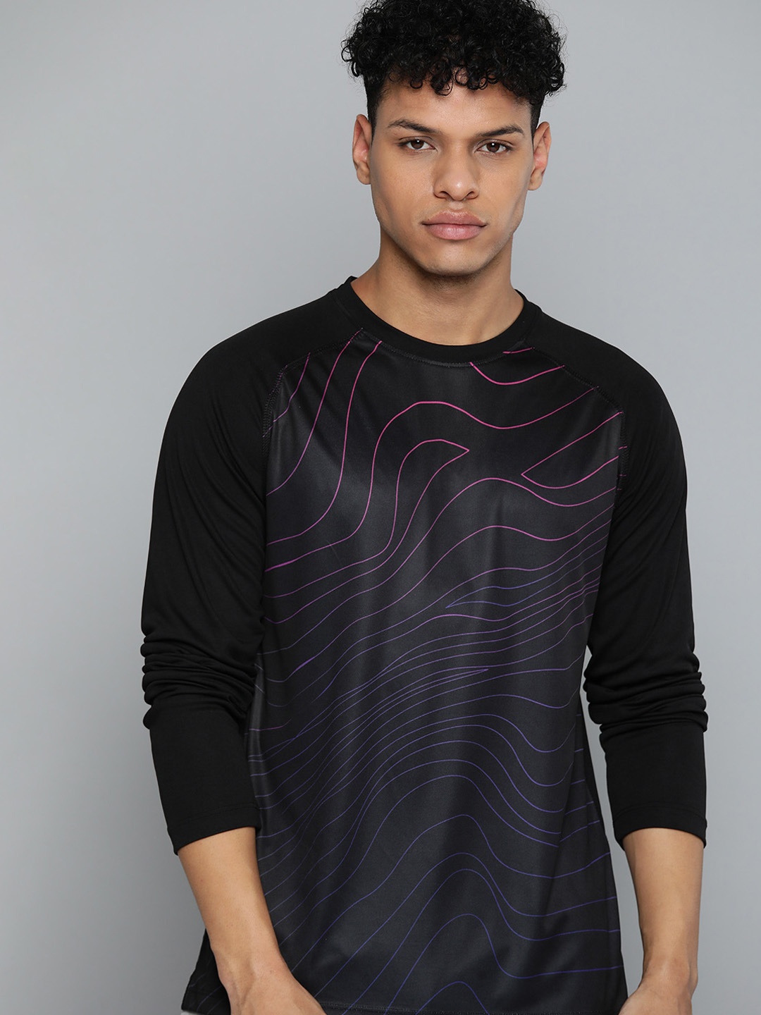 

HRX by Hrithik Roshan Rapid-Dry Antimicrobial Finish Printed Sports T-shirt, Black