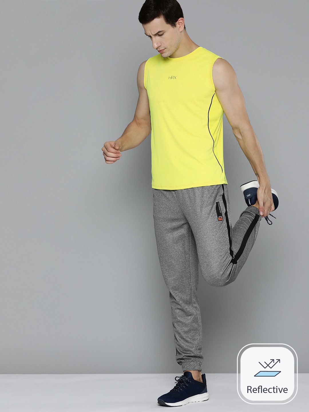 

HRX by Hrithik Roshan Men Rapid-Dry Training T-shirt, Yellow